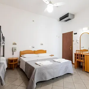 *** Hotel Rosalba Włochy