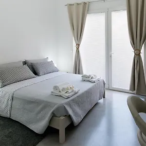 byron-rooms.hotelitalianriviera.com/