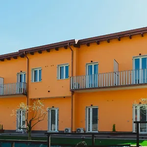 23apartments.hotelitalianriviera.com/
