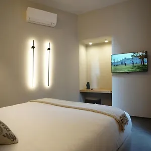 casa-esmeralda.hotelitalianriviera.com/