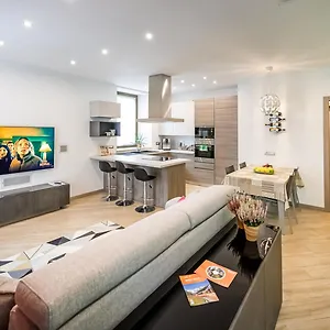 Luna Nuova Apartamento